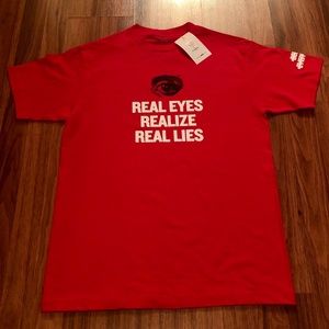 FASHION NOVA Men’s Real Eyes Crew Neck Shirt NWT!!